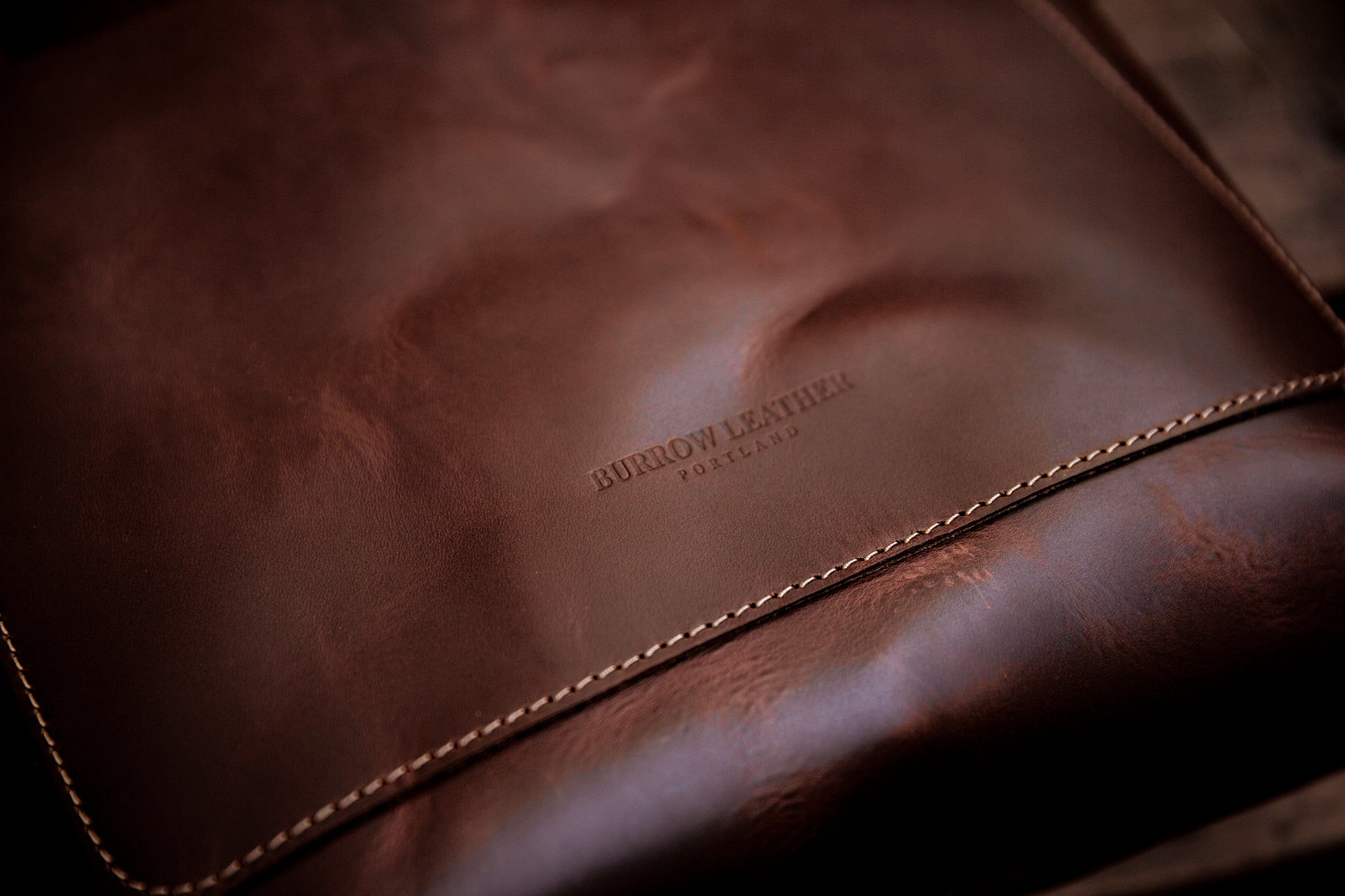 The Prairie. Handcrafted Leather Tote Bag in Chestnut York.