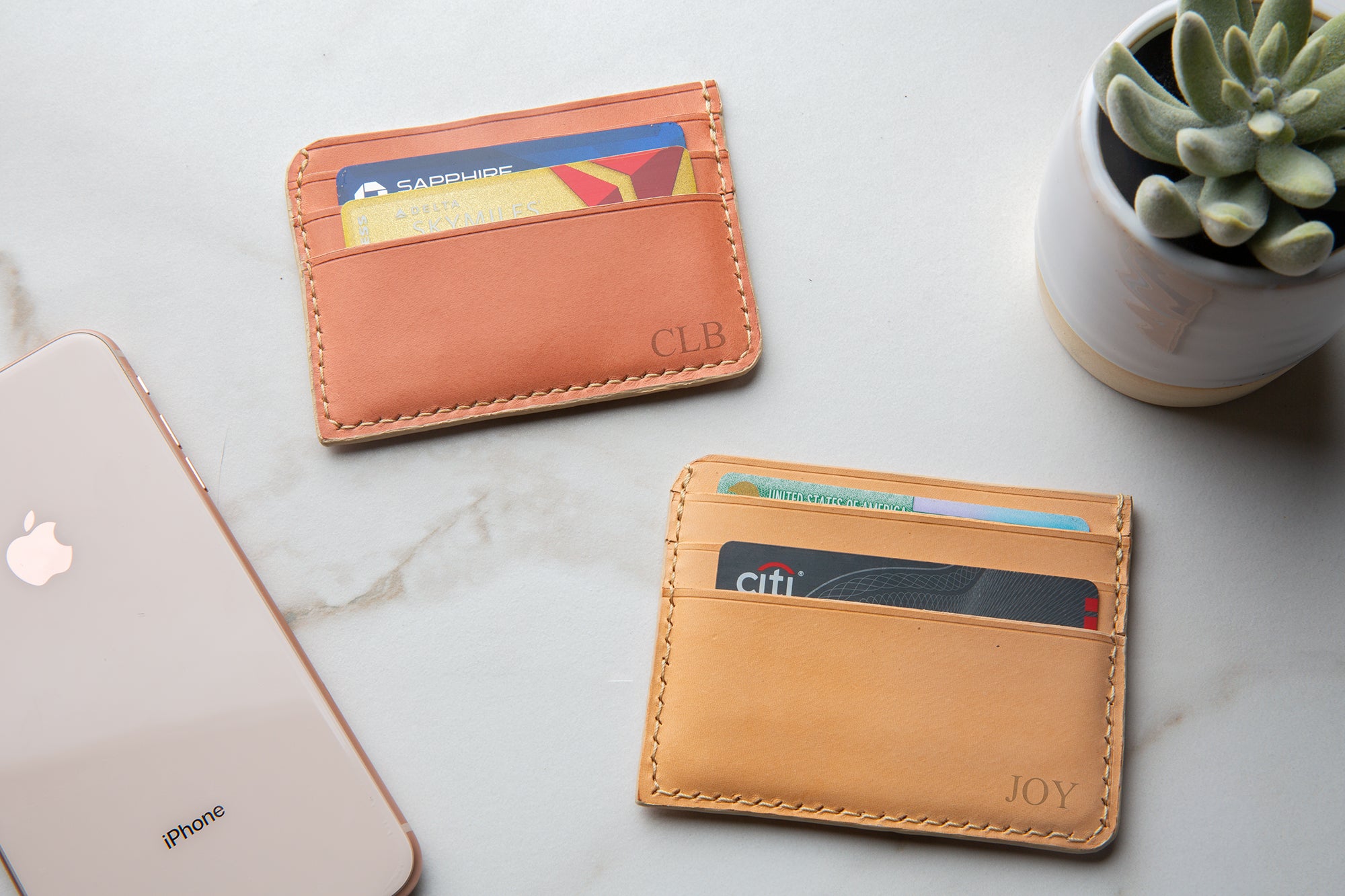 The Buttero. Handcrafted Minimalist  4 Slots Cardholder.