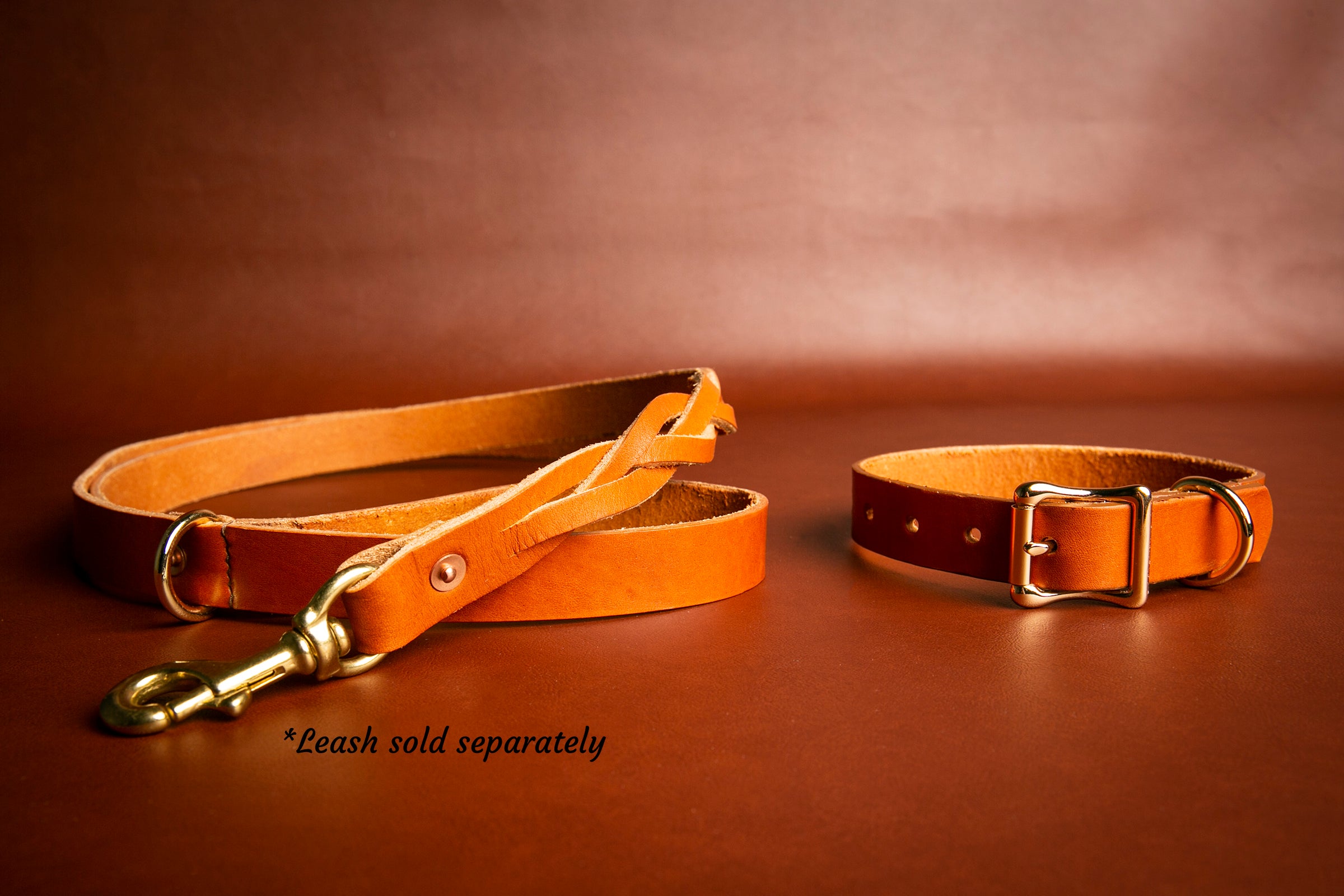 Classic Leather Dog Collar in English Tan