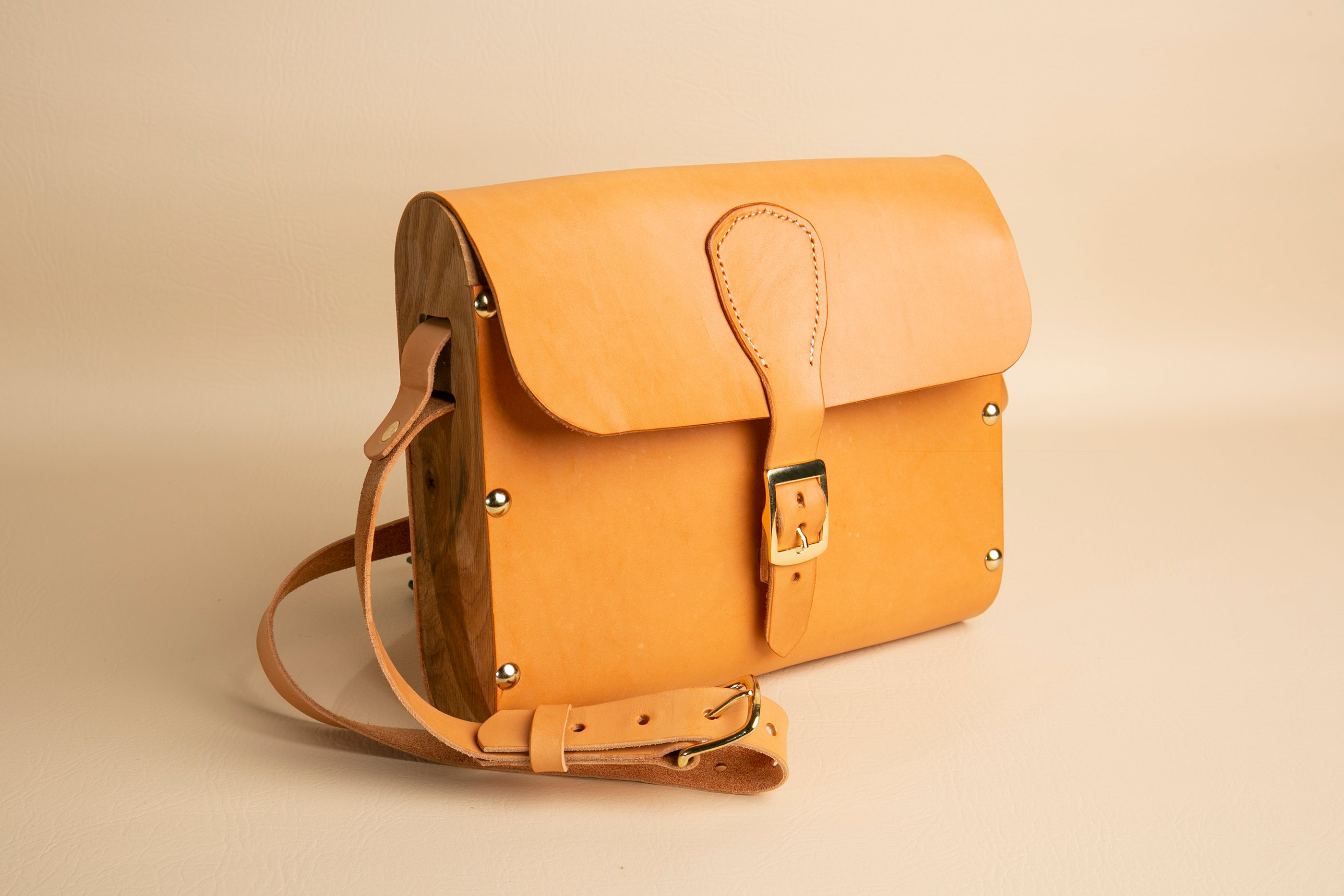 The Timm Bag | Leather + Solid Oak Wood